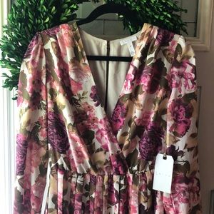 🍃🌸Leith Floral print pleated wrap dress🍃🌺🍃